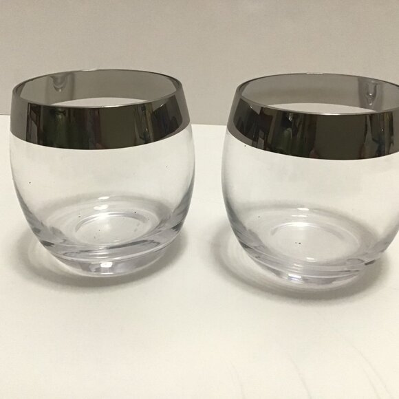 Mid Century Vintage Dorthy Thorpe Roly Poly Glass Set of 2 Thick Silver tone Rim - Picture 1 of 5